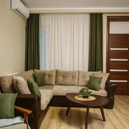 Apartmán Vively Lux - & Spacious With Balcony And Free Wifi