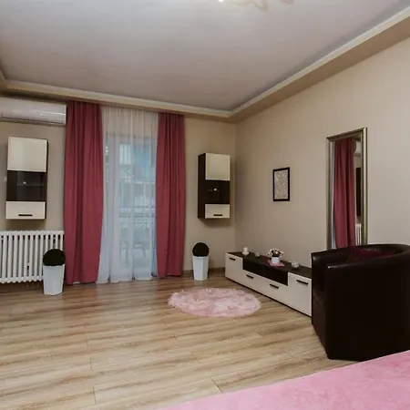 Vively Lux - & Spacious With Balcony And Free Wifi * Subotica