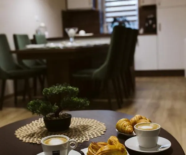 شقة Vively Lux - & Spacious With Balcony And Free Wifi سوبوتيتْسا